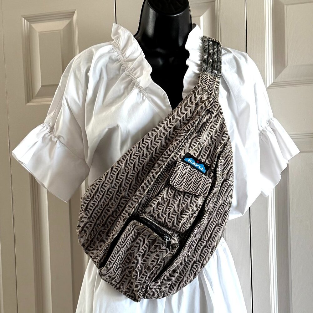 KAVU Herringbone Rope Crossbody Sling Bag 17" x 13" - Classic Cotton Backpack